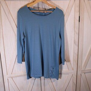 Chico’s Blue Lightweight Top Size 2